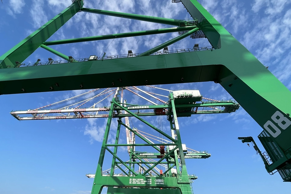 STS crane equipped with CERTUS OCR cameras at Evergreen terminal, enabling automated container recognition.